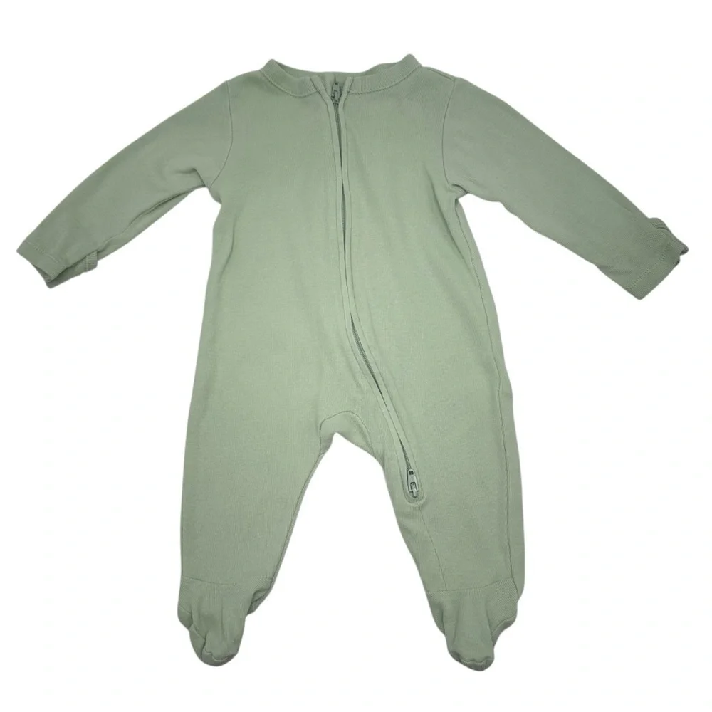 Old Navy Green Footie One Piece with Cozy Fabric